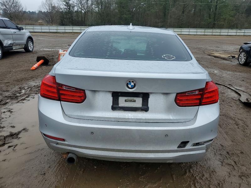 2014 BMW 3er VIN WBA3B1C5XEP680277 COPART salvage auction — ALL OVER, La - Cert Of Title-Salvage, sold $300 on 2026-07-31 (photo 6)