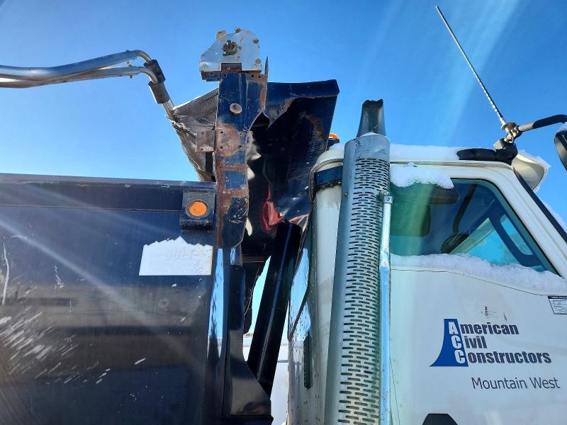2016 Caterpillar Ct660 VIN 3HTJGTKT0GN003428 COPART salvage auction — ALL OVER, CO - PUBLIC - SALVAGE TITLE, sold $9,200 on 2026-07-23 (photo 9)