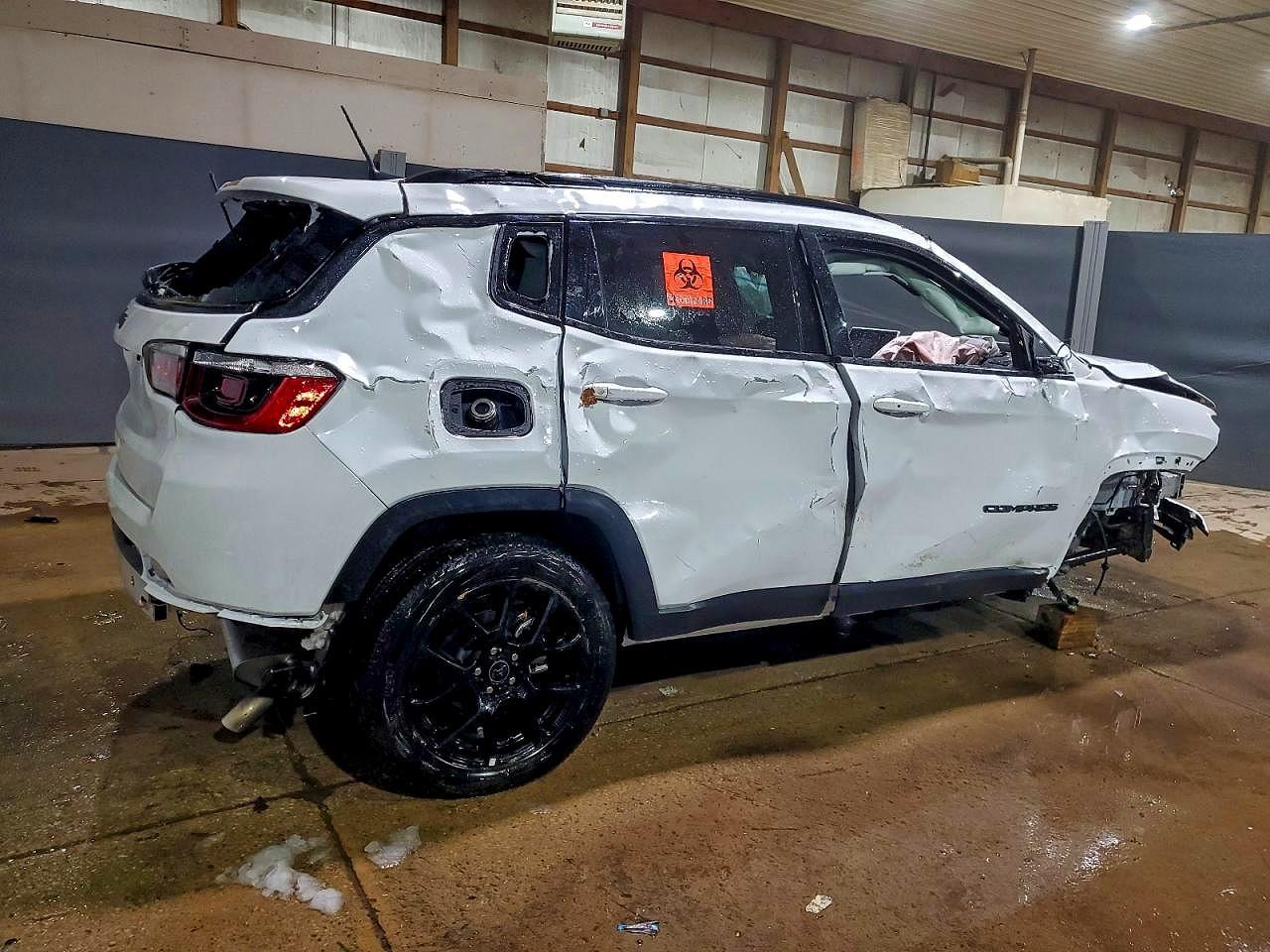 2025 Jeep Compass VIN 3C4NJDBN7ST617713 COPART salvage auction — Rollover, FL - CERT OF TITLE SLVG REBUILDABLE, sold $5,091 on 2026-06-15 (photo 3)