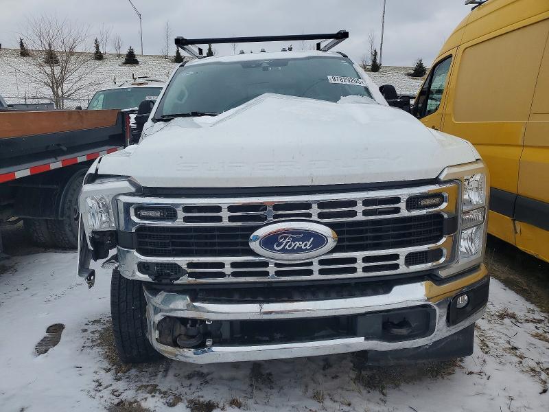 2025 Ford VIN 1FD8W3FN8SEC57575 COPART salvage auction — ROLLOVER, In - Cert Of Title-Salvage Title, sold $18,500 on 2026-07-30 (photo 5)