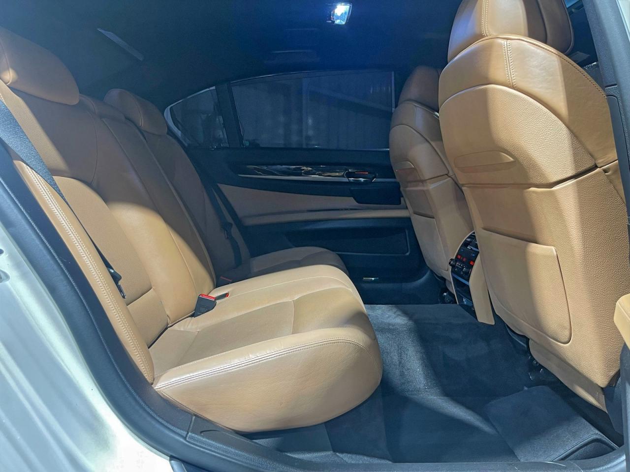 2010 BMW 7er VIN WBAKB8C58ACY64395 COPART salvage auction — Normal Wear, CA - SALVAGE CERTIFICATE (P), sold $32,250 on 2026-02-13 (photo 6)
