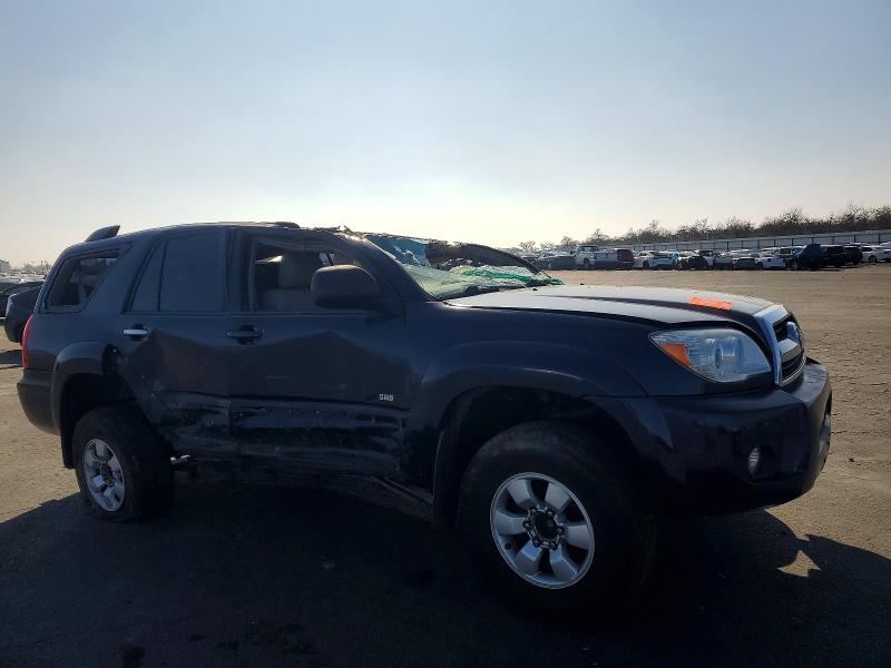 2007 Toyota 4runner VIN JTEZU14RX70091410 COPART salvage auction — ROLLOVER, Id - Salvage Certificate Of Title, sold $475 on 2026-07-30 (photo 4)