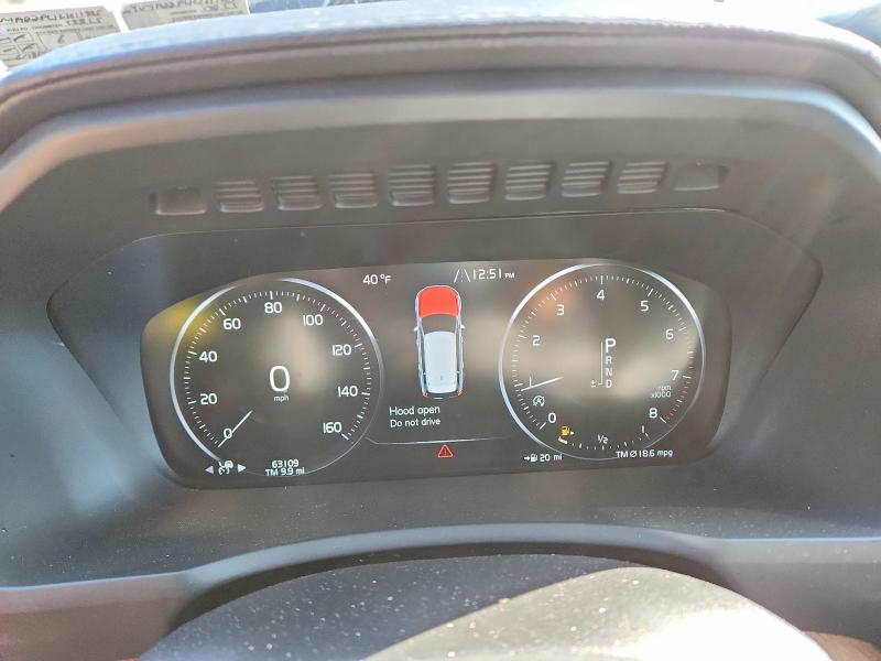 2020 Volvo Xc90 VIN YV4A22PL1L1611905 COPART salvage auction — REAR END, De - Salvage Certificate, sold $4,750 on 2026-07-21 (photo 9)