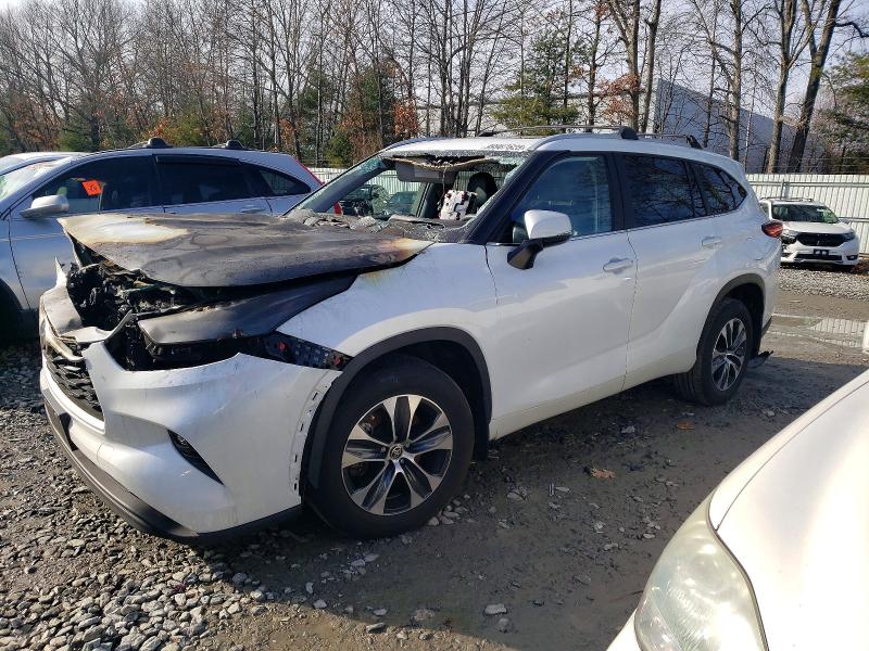 2023 Toyota Highlander VIN 5TDKDRBH8PS039561 COPART salvage auction — BURN, Ma - Cert Of Title-Salvage, sold $6,400 on 2026-07-06 (photo 1)