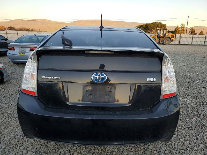 2005 Toyota Prius VIN JTDKN3DU1A0164450 COPART salvage auction — MINOR DENT/SCRATCHES, Id - Salvage Certificate Of Title, sold $550 on 2026-07-02 (photo 6)