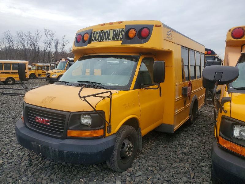 2009 Gmc Savana VIN 1GDJG31K191119079 COPART salvage auction — NORMAL WEAR, Ny - Certificate Of Title, sold $2,000 on 2026-07-09 (photo 2)