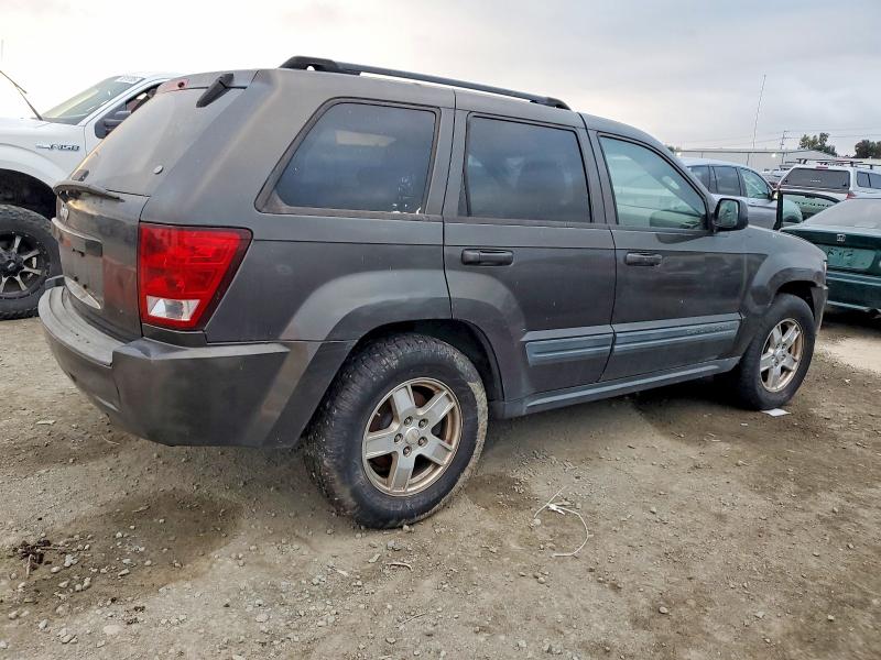 2006 Jeep Grand cherokee VIN 1J8GR48K26C306697 COPART salvage auction — WATER/FLOOD, Ca - Dis/Dlr/Exp Only Clean Title, sold $250 on 2026-07-02 (photo 3)