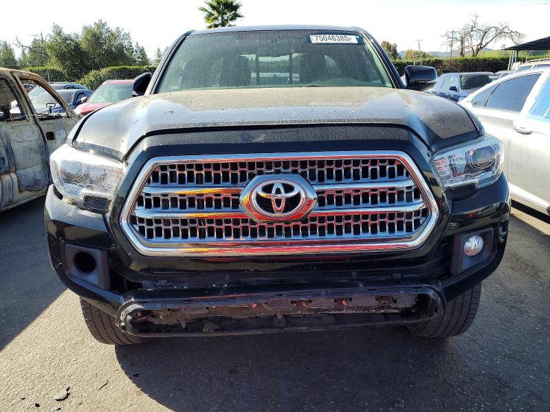 2017 Toyota Tacoma VIN 5TFSZ5ANXHX062787 COPART salvage auction — REAR END, Salvage Title, sold $8,400 on 2026-07-14 (photo 5)