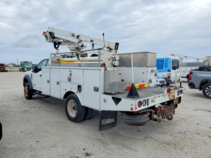 2017 Ford F-550 super duty VIN 1FDUF5GT4HEB94166 COPART salvage auction — MINOR DENT/SCRATCHES, FL - CERTIFICATE OF TITLE, sold $16,200 on 2026-07-27 (photo 3)