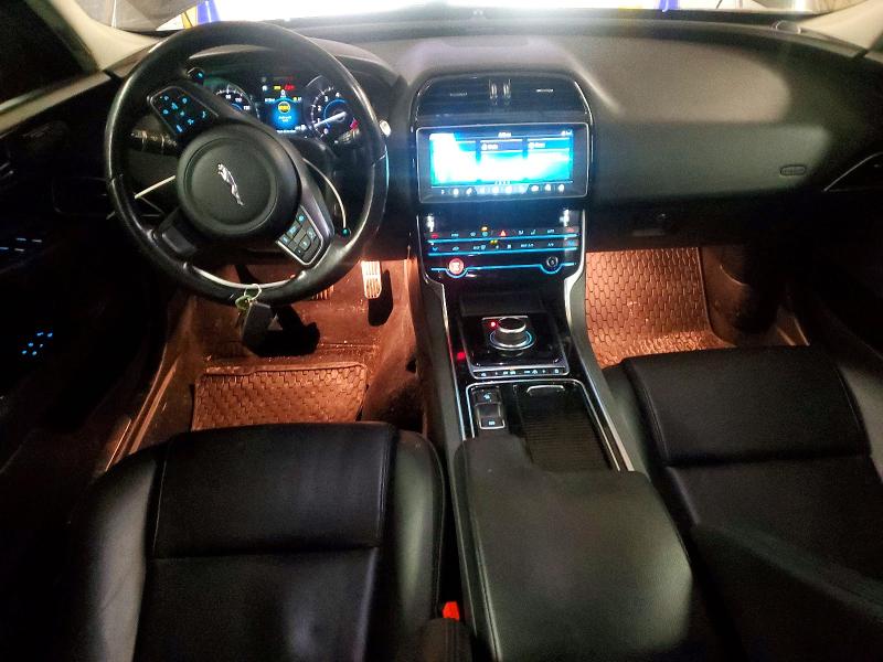 2019 Jaguar Xe VIN SAJAJ4FX8KCP51654 COPART salvage auction — REAR END, In - Bill Of Sale - Parts Only, sold $3,000 on 2026-07-06 (photo 8)