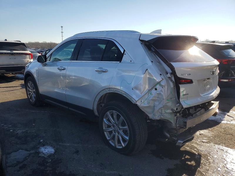 2022 Cadillac Xt4 VIN 1GYFZBR47NF106171 COPART salvage auction — REAR END, Nj - Cert Of Title-Salvage, sold $9,000 on 2026-07-09 (photo 2)