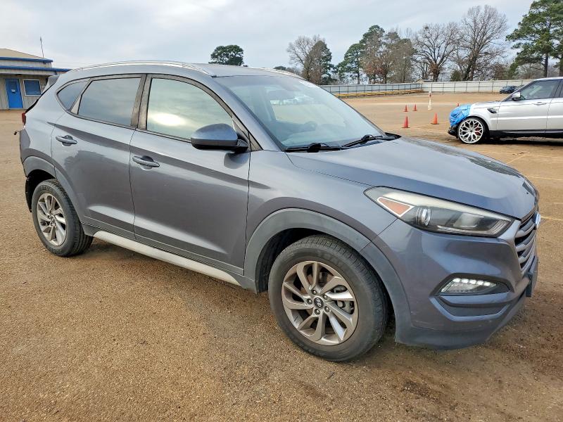 2018 Hyundai Tucson VIN KM8J33A44JU666606 COPART salvage auction — REAR END, Tx - Salvage Vehicle Title, sold $3,250 on 2026-07-27 (photo 4)
