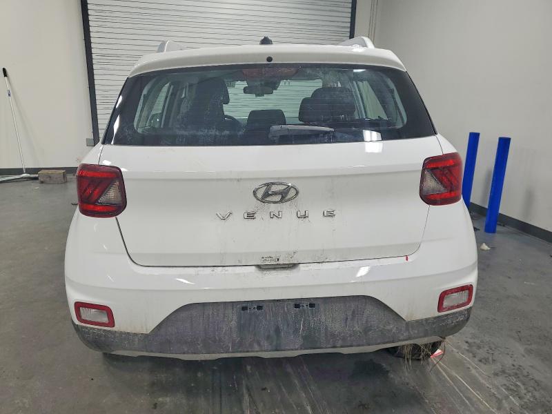 2025 Hyundai Venue VIN KMHRC8A38SU353034 COPART salvage auction — ROLLOVER, Fl - Certificate Of Destruction, sold $2,850 on 2026-07-22 (photo 6)