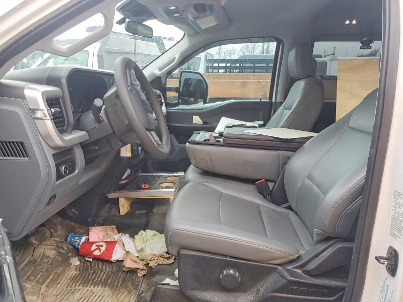 2025 Ford VIN 1FD8W3FN8SEC57575 COPART salvage auction — ROLLOVER, In - Cert Of Title-Salvage Title, sold $18,500 on 2026-07-30 (photo 7)