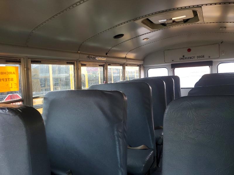 2010 Chevrolet Express 2500 VIN 1GB9G5AG5A1166350 COPART salvage auction — NORMAL WEAR, Ny - Certificate Of Title, sold $2,000 on 2026-07-09 (photo 6)