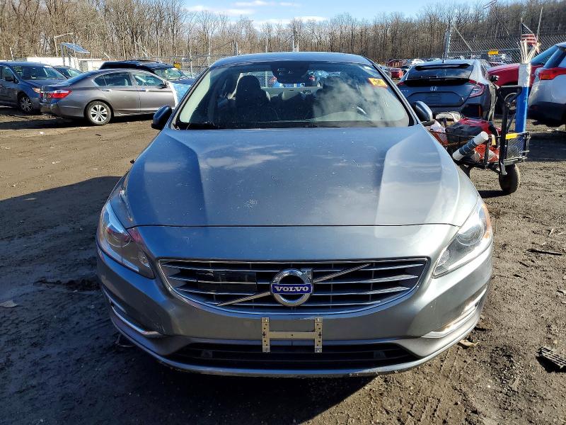 2016 Volvo S60 VIN LYV612TM4GB106742 COPART salvage auction — WATER/FLOOD, MD - PARTS ONLY-NO TITLE LETTER, sold $100 on 2026-07-28 (photo 5)