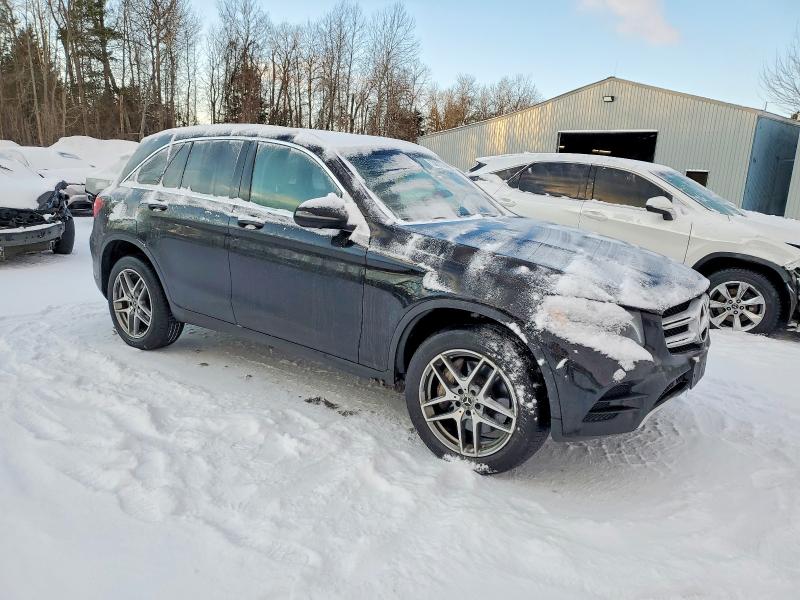 2019 Mercedes-benz Glc VIN WDC0G4KB1KV174886 COPART salvage auction — MINOR DENT/SCRATCHES, On - Permit Irrepairable, sold $800 on 2026-07-30 (photo 4)