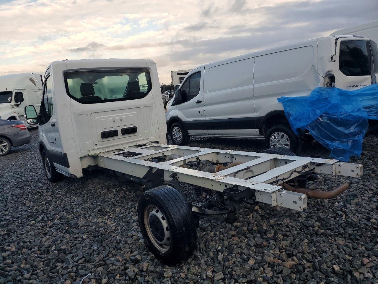 2020 Ford Transit VIN 1FDBW5Z86LKB24923 COPART salvage auction — Normal Wear, FL - CERTIFICATE OF TITLE (P), sold $7,500 on 2026-07-06 (photo 2)