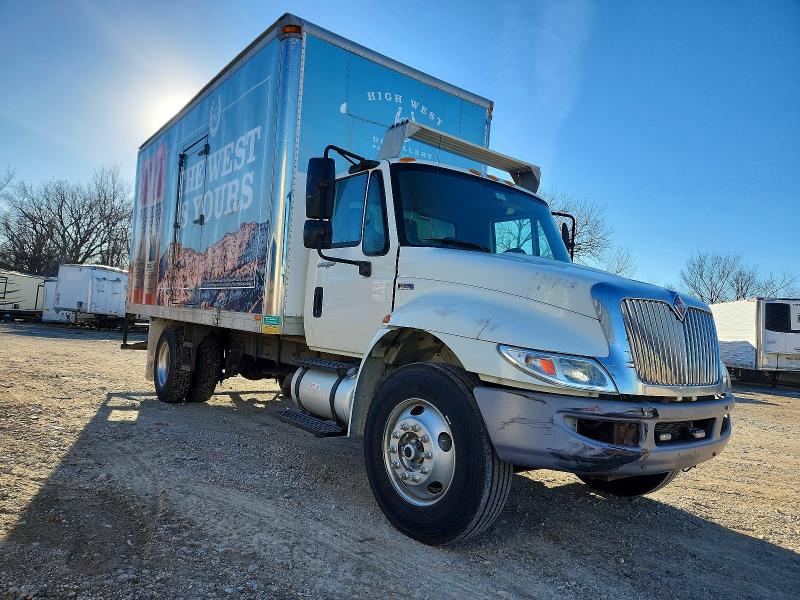 2014 International VIN 3HAMMAAN7EL764102 COPART salvage auction — NORMAL WEAR, MO - DEALER ONLY CLEAN TITLE, sold $3,200 on 2026-09-08 (photo 4)