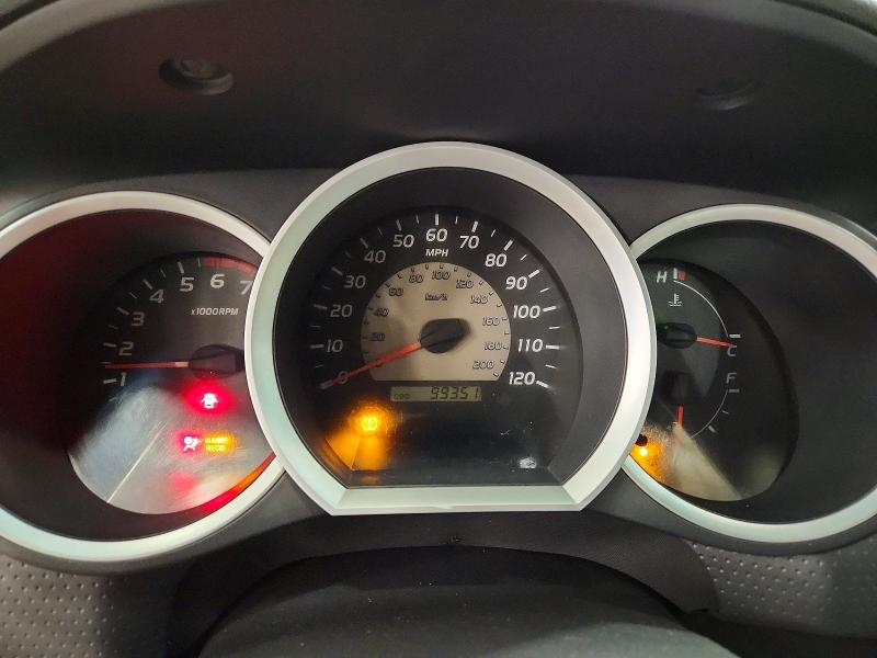 2011 Toyota Tacoma VIN 5TFNX4CNXBX002526 COPART salvage auction — MINOR DENT/SCRATCHES, Vt - Certificate Of Title, sold $5,500 on 2026-07-31 (photo 9)