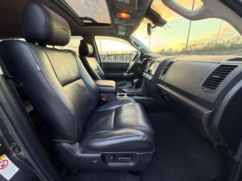 2021 Toyota Sequoia VIN 5TDEY5B10MS182254 COPART salvage auction — NORMAL WEAR, Ma - Certificate Of Title (P), sold $25,500 on 2026-07-31 (photo 5)