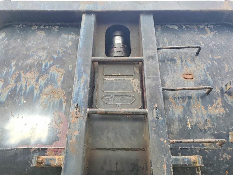 1981 Cherokee by forest r VIN 1C91EFE2XB1095015 COPART salvage auction — MINOR DENT/SCRATCHES, CA - DIS/DLR/EXP ONLY CLEAN TITLE, sold $1,500 on 2026-07-30 (photo 8)
