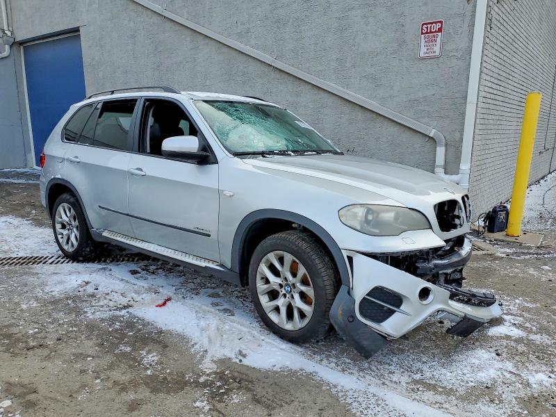 2012 BMW X5 VIN 5UXZV4C51CL746417 COPART salvage auction — FRONT END, NJ - CERT OF TITLE-SALVAGE, sold $775 on 2026-07-24 (photo 4)