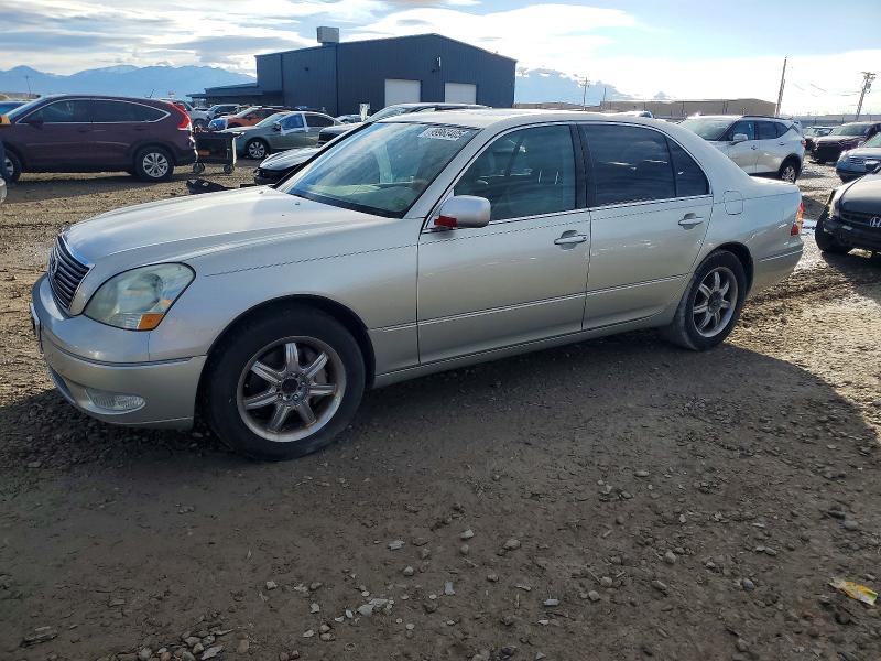 2001 Lexus Ls VIN JTHBN30F110035713 COPART salvage auction — REAR END, Ut - Salvage Certificate, sold $475 on 2026-07-10 (photo 1)