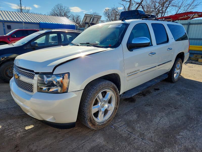 2014 Chevrolet Suburban VIN 1GNSKKE70ER163214 — COPART salvage auction photo