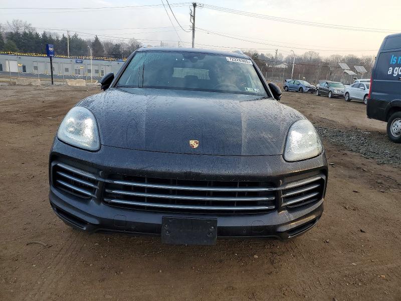 2019 Porsche Cayenne VIN WP1AE2AY4KDA50934 COPART salvage auction — Minor Dent/Scratches, PA - CERT OF TITLE (P), sold $22,500 on 2026-04-30 (photo 5)