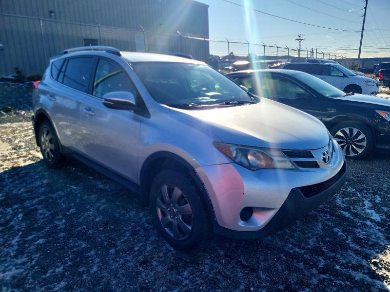 2015 Toyota Rav 4 VIN 2T3BFREV2FW259657 COPART salvage auction — REAR END, Nl - Salvage Brand, sold $3,400 on 2026-07-23 (photo 4)