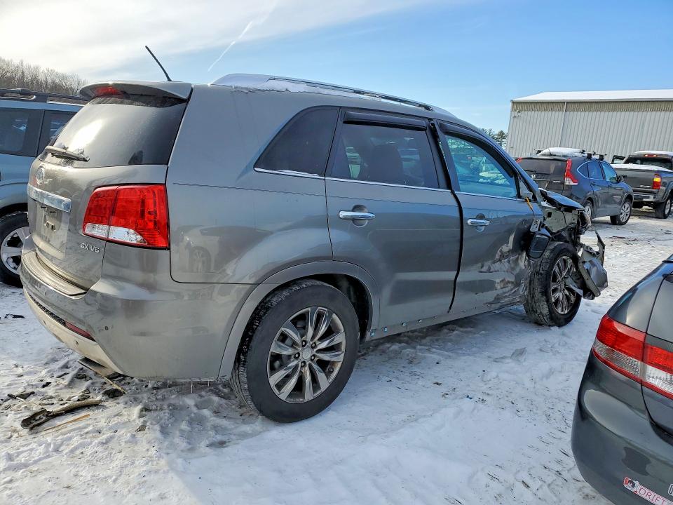 2013 Kia Sorento VIN 5XYKWDA25DG407469 COPART salvage auction — FRONT END, Nj - Cert Of Title-Salvage, sold $1,400 on 2026-07-20 (photo 3)