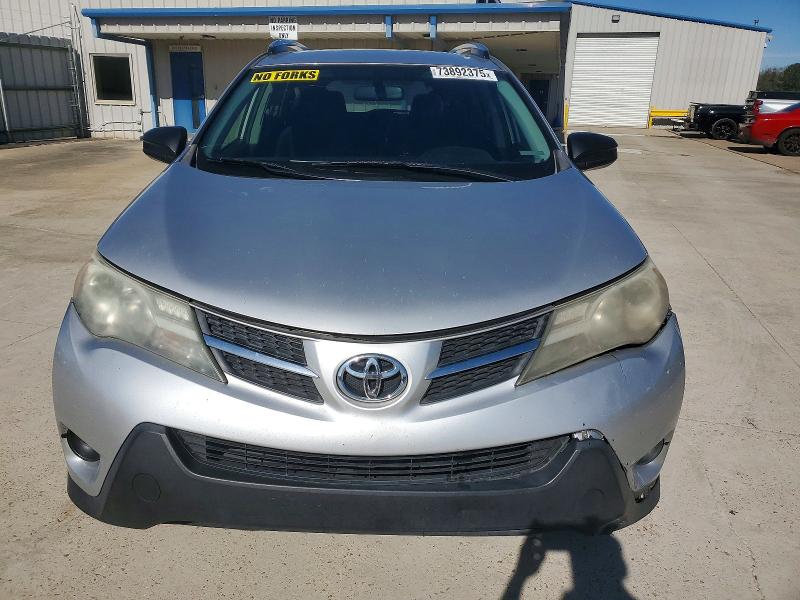 2015 Toyota Rav 4 VIN JTMZFREV4FJ033987 COPART salvage auction — REAR END, Ms - Cert Of Title-Salvaged, sold $3,750 on 2026-07-31 (photo 5)