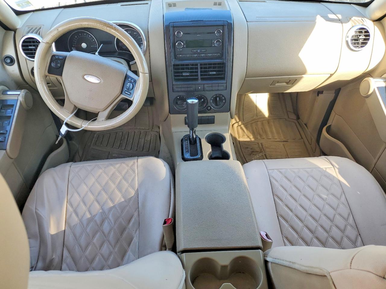 2008 Ford Explorer VIN 1FMEU63E88UB36767 COPART salvage auction — All Over, Ct - Clean Title, sold $550 on 2026-07-08 (photo 8)