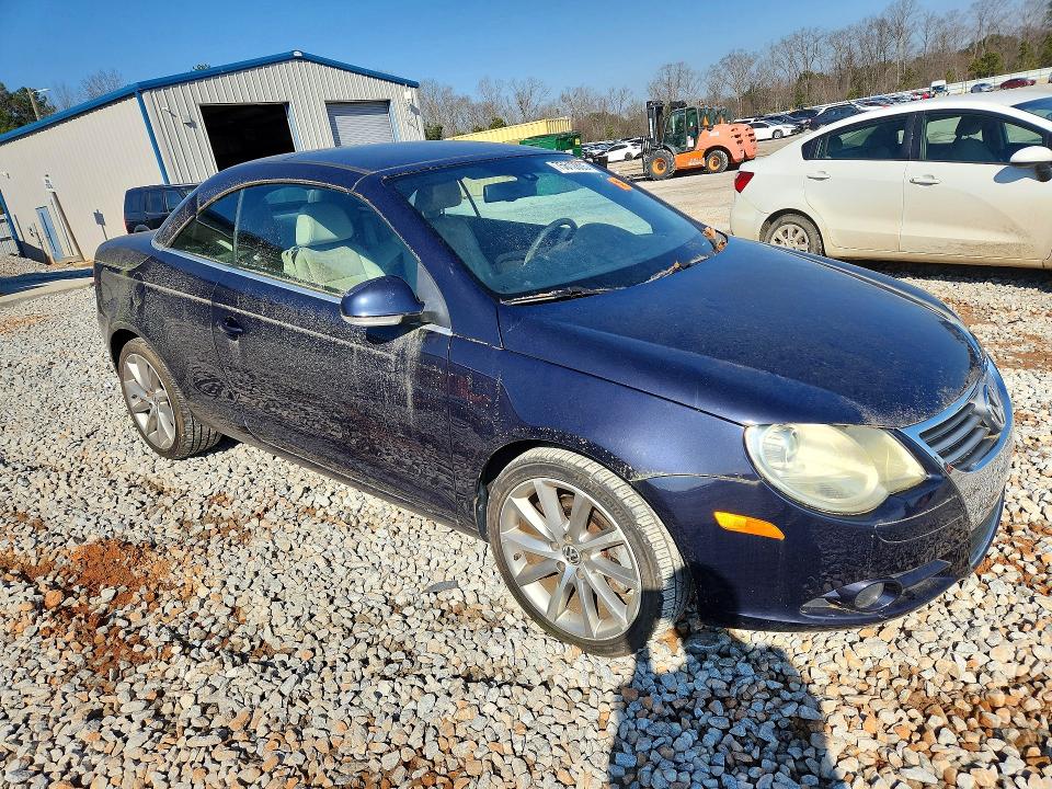 2007 Volkswagen Eos VIN WVWDA71F67V015125 COPART salvage auction — WATER/FLOOD, Fl - Certificate Of Title, sold $350 on 2026-07-07 (photo 4)
