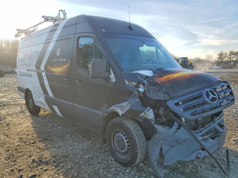 2021 Mercedes-benz Sprinter VIN W1Y40CHYXMT062373 COPART salvage auction — FRONT END, Nj - Cert Of Title-Salvage, sold $4,600 on 2026-07-08 (photo 4)