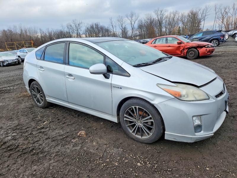 2011 Toyota Prius VIN JTDKN3DUXB0310152 COPART salvage auction — SIDE, Ct - Cert Of Title-Salvage, sold $1,050 on 2026-07-10 (photo 4)