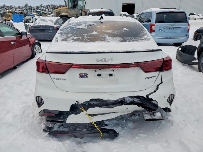 2024 Kia Forte VIN 3KPF44AC9RE782592 COPART salvage auction — REAR END, Nj - Cert Of Title-Salvage, sold $7,600 on 2026-07-08 (photo 6)