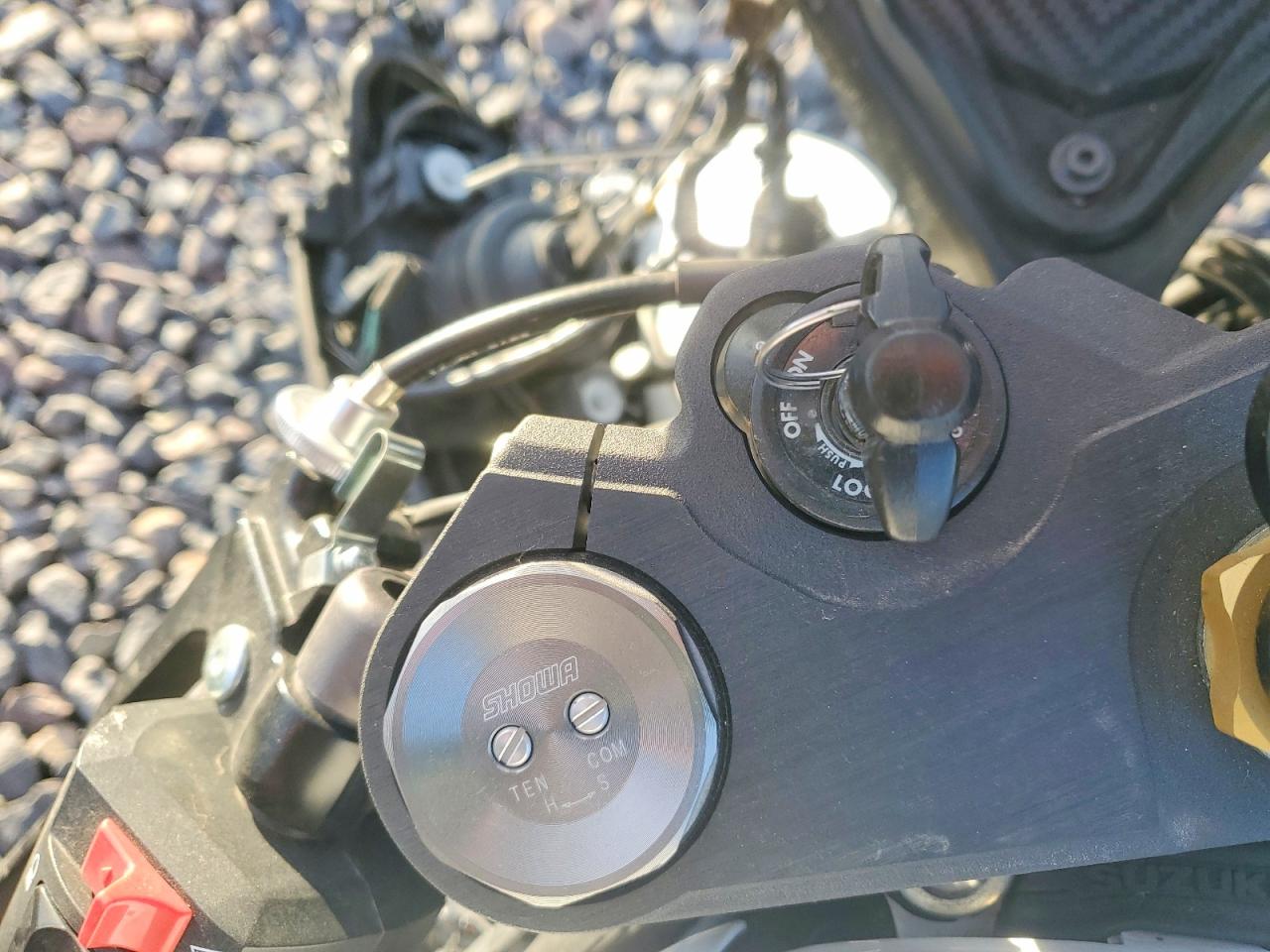 2019 Suzuki GSX-R600 VIN JS1GN7FA3K7101241 COPART salvage auction — Front End, MO - SALVAGE CERTIFICATE OF TITLE, sold $2,650 on 2026-06-25 (photo 8)