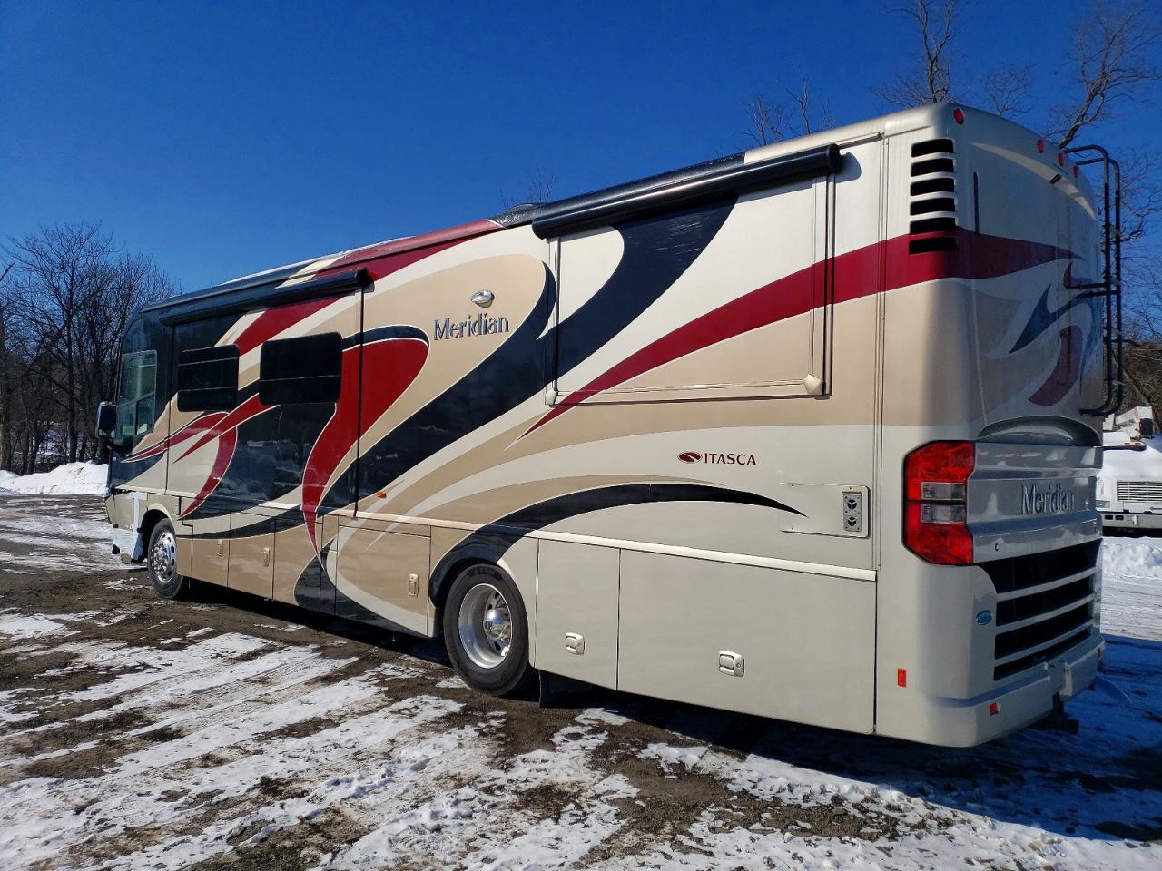 2014 Itasco All other VIN 4UZACVDT5ECFS5346 COPART salvage auction — Front End, NJ - CERT OF TITLE-SALVAGE, sold $35,000 on 2026-06-25 (photo 3)