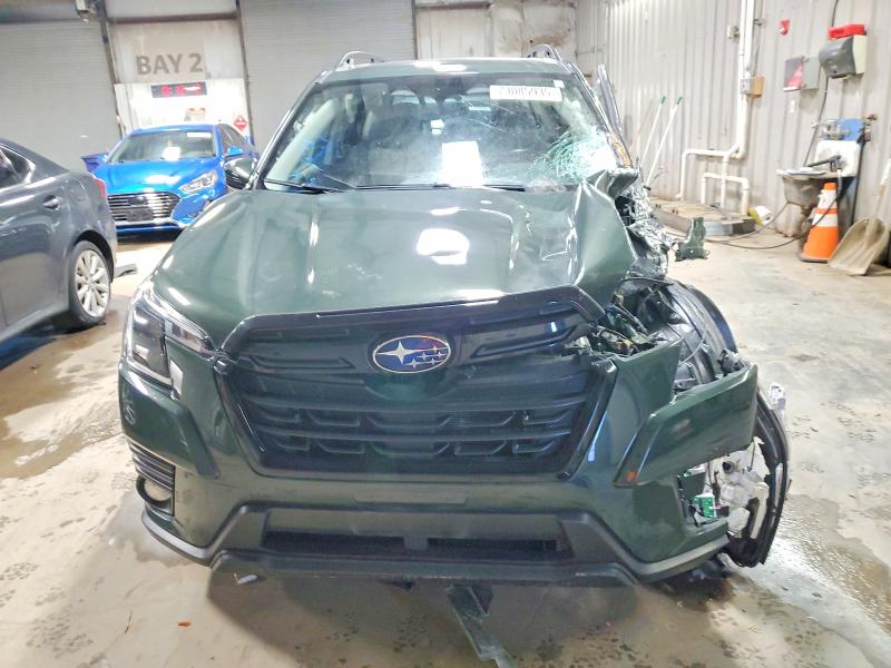 2023 Subaru Forester VIN JF2SKAEC0PH450966 COPART salvage auction — FRONT END, Il - Junking Cert Of A Vehicle, sold $1,800 on 2026-07-14 (photo 5)