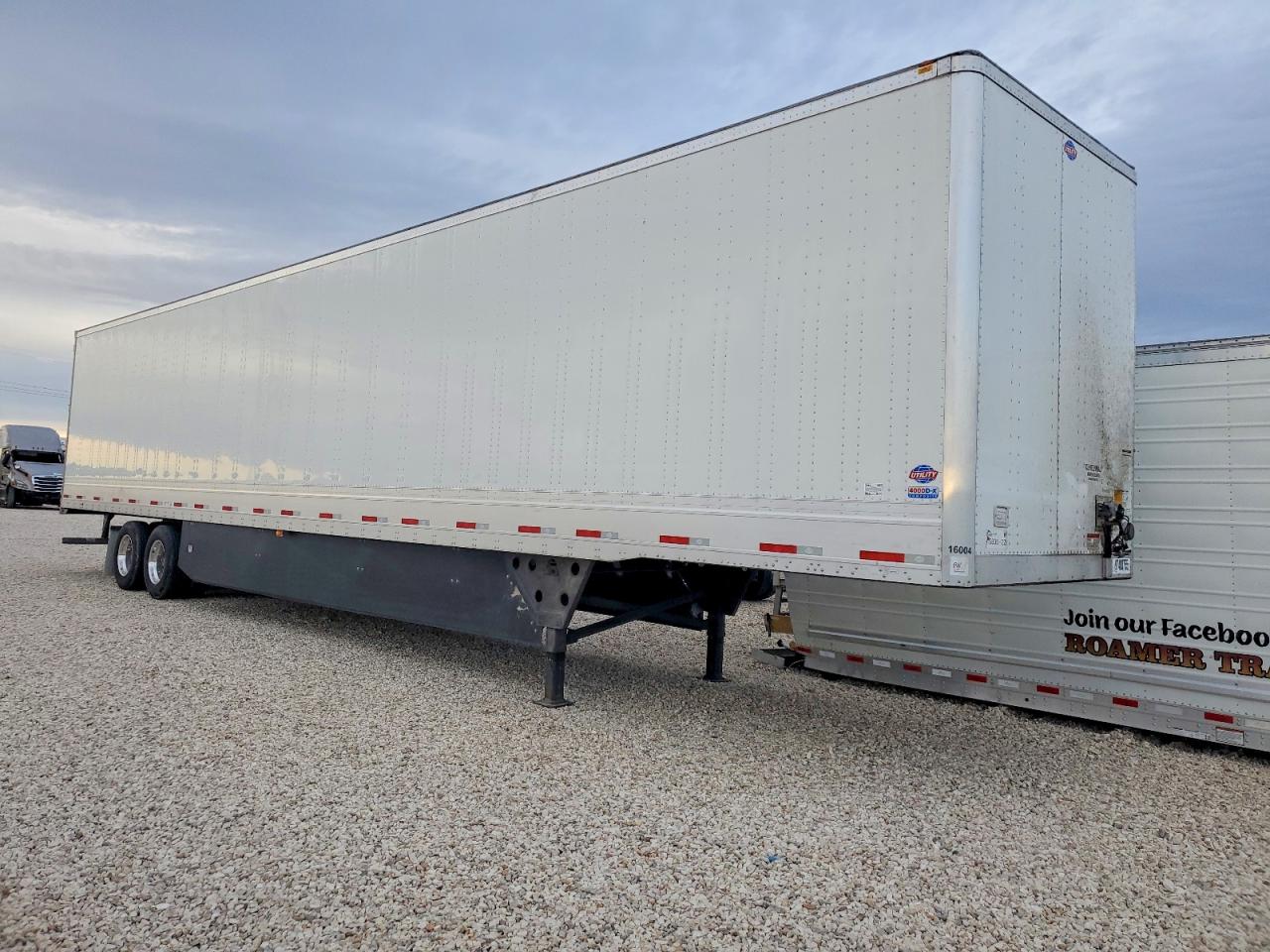 2026 Utility Vs2dx VIN 1UYVS2531T7583822 — COPART salvage auction photo