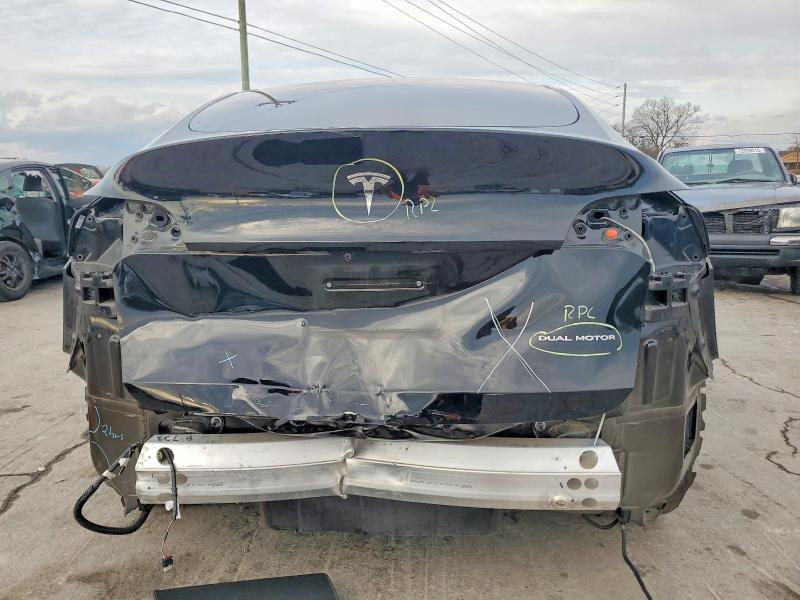 2022 Tesla Model y VIN 7SAYGDEE2NA008216 COPART salvage auction — FRONT END, Tn - Salvage Certificate, sold $9,600 on 2026-07-22 (photo 6)
