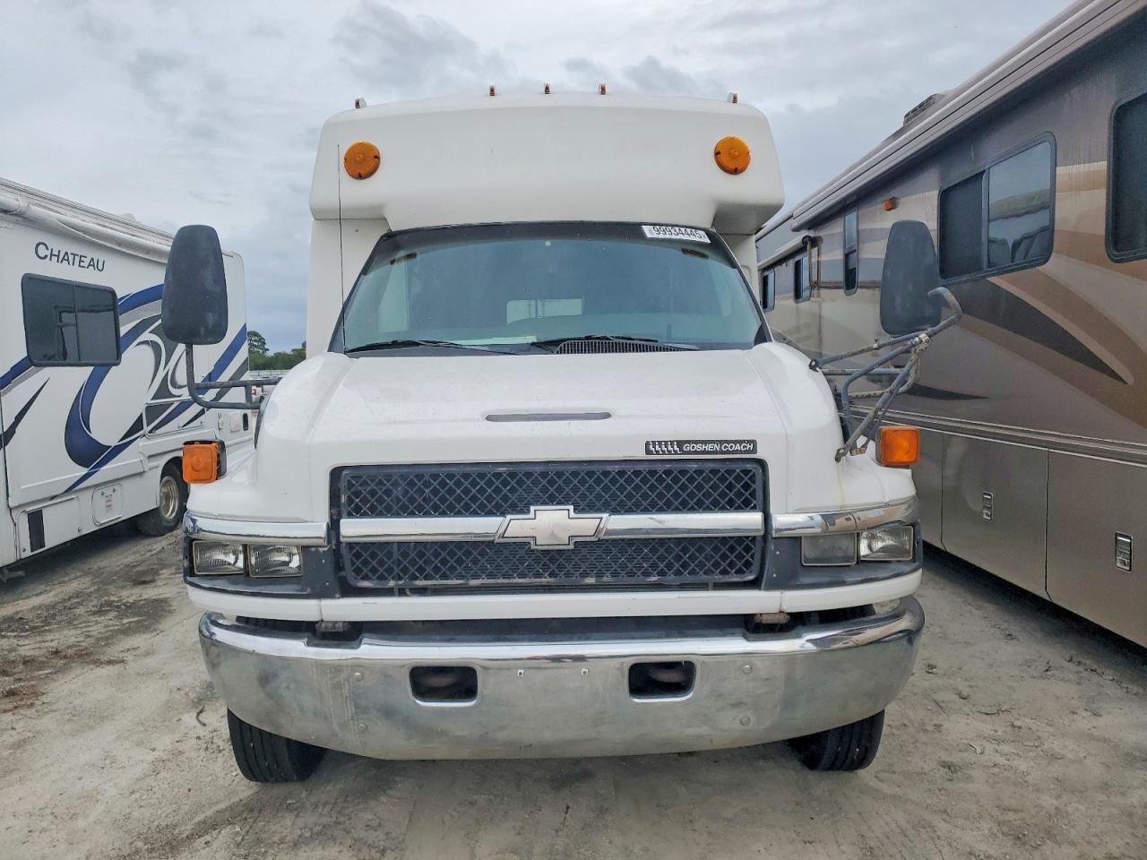 2006 Chevrolet VIN 1GBE5V1G26F404315 COPART salvage auction — Mechanical, Ct - Clean Title, sold $500 on 2026-09-23 (photo 2)