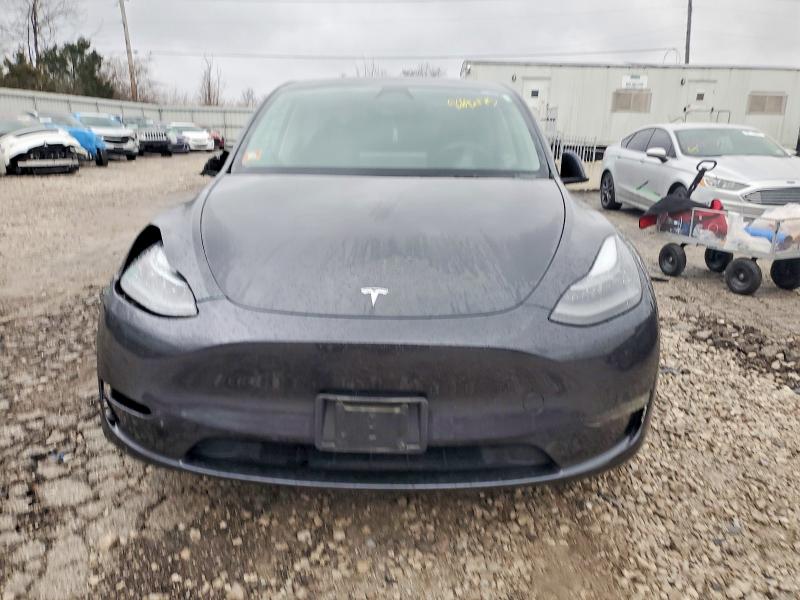 2024 Tesla Model y VIN 7SAYGDED4RF085606 COPART salvage auction — SIDE, MO - SALVAGE CERTIFICATE OF TITLE, sold $5,200 on 2026-07-28 (photo 5)