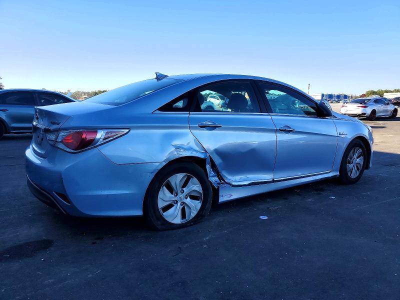 2014 Hyundai Sonata VIN KMHEC4A47EA118162 COPART salvage auction — SIDE, Fl - Certificate Of Destruction, sold $800 on 2026-07-15 (photo 3)