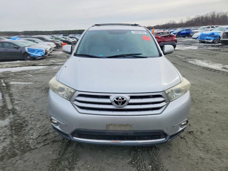 2011 Toyota Highlander VIN 5TDDK3EH9BS077901 COPART salvage auction — UNDERCARRIAGE, Sc - Cert Of Title-Salvage, sold $2,600 on 2026-07-27 (photo 5)