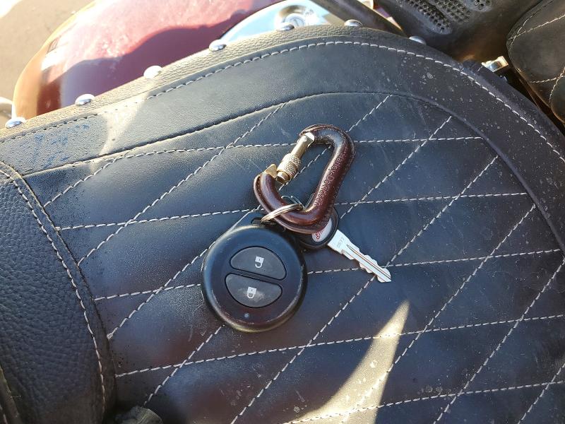 2021 Indian motorcycle co. Roadmaster VIN 56KTRABB8M3400507 COPART salvage auction — MINOR DENT/SCRATCHES, ND - CERT OF TITLE - SALVAGE VEHICL, sold $11,500 on 2026-07-28 (photo 8)