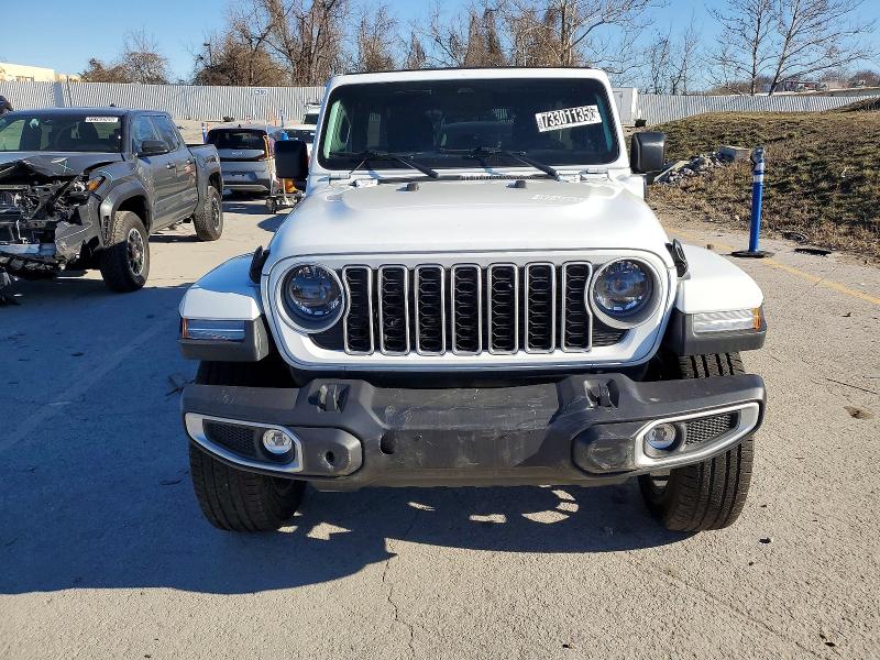2025 Jeep Wrangler / VIN 1C4RJXP65SW600374 COPART salvage auction — MISSING/ALTERED VIN, Il - Certificate Of Title, sold $10,100 on 2026-07-28 (photo 5)