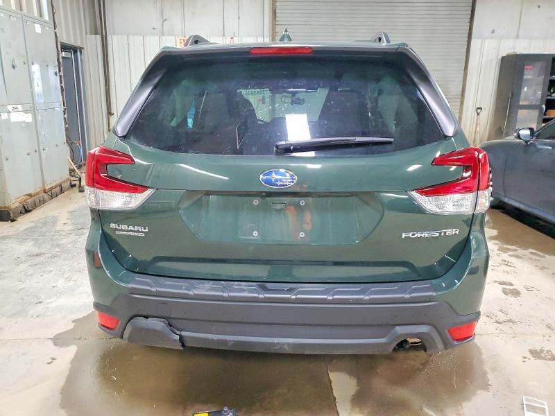 2023 Subaru Forester VIN JF2SKAEC0PH450966 COPART salvage auction — FRONT END, Il - Junking Cert Of A Vehicle, sold $1,800 on 2026-07-14 (photo 6)